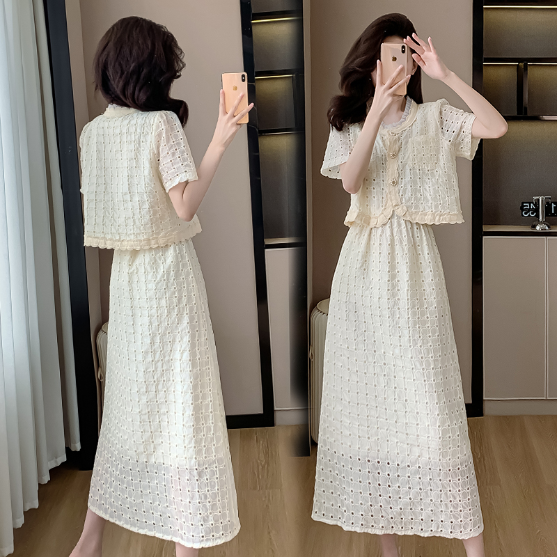 Embroidered Lace V-Neck Two-Piece Dress Set Korean Style French Elegant 2024 Summer - Image 2