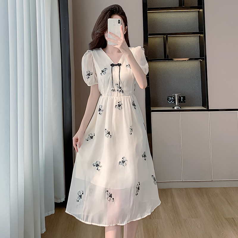 New Chinese Style Square Neck Puff Sleeve Embroidered Floral Midi Dress for Women - Style e6ae90