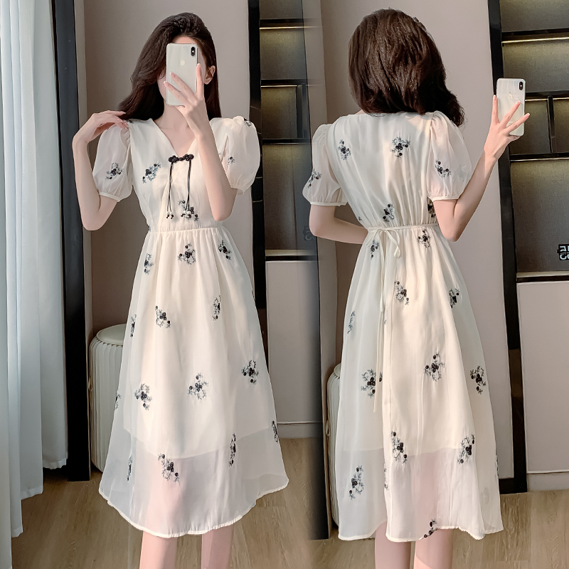 New Chinese Style Square Neck Puff Sleeve Embroidered Floral Midi Dress for Women - Style e6ae90 - Image 2