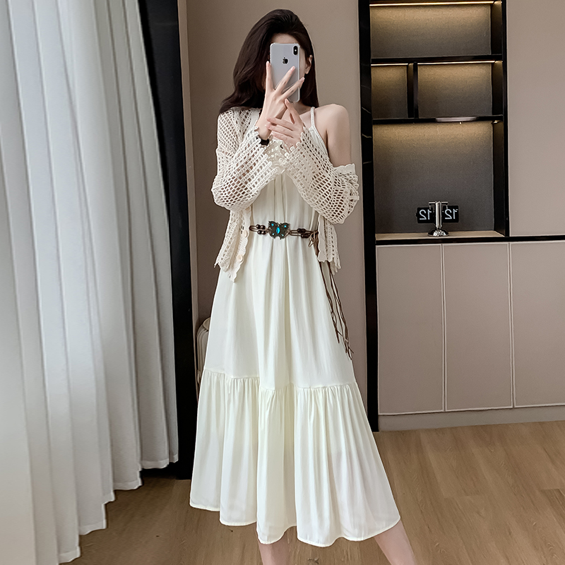 Retro Salt Style Two-Piece Dress Set with Cape and Belt - Image 3