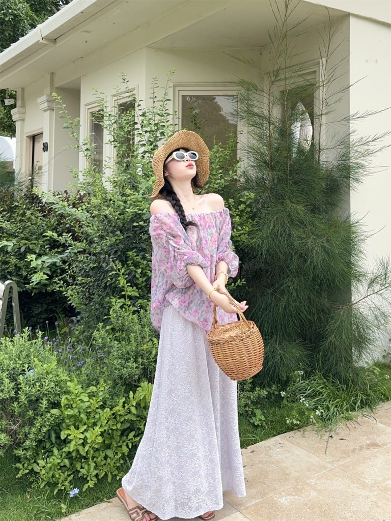 Sweet Floral Print Puff Sleeve Off-Shoulder Blouse